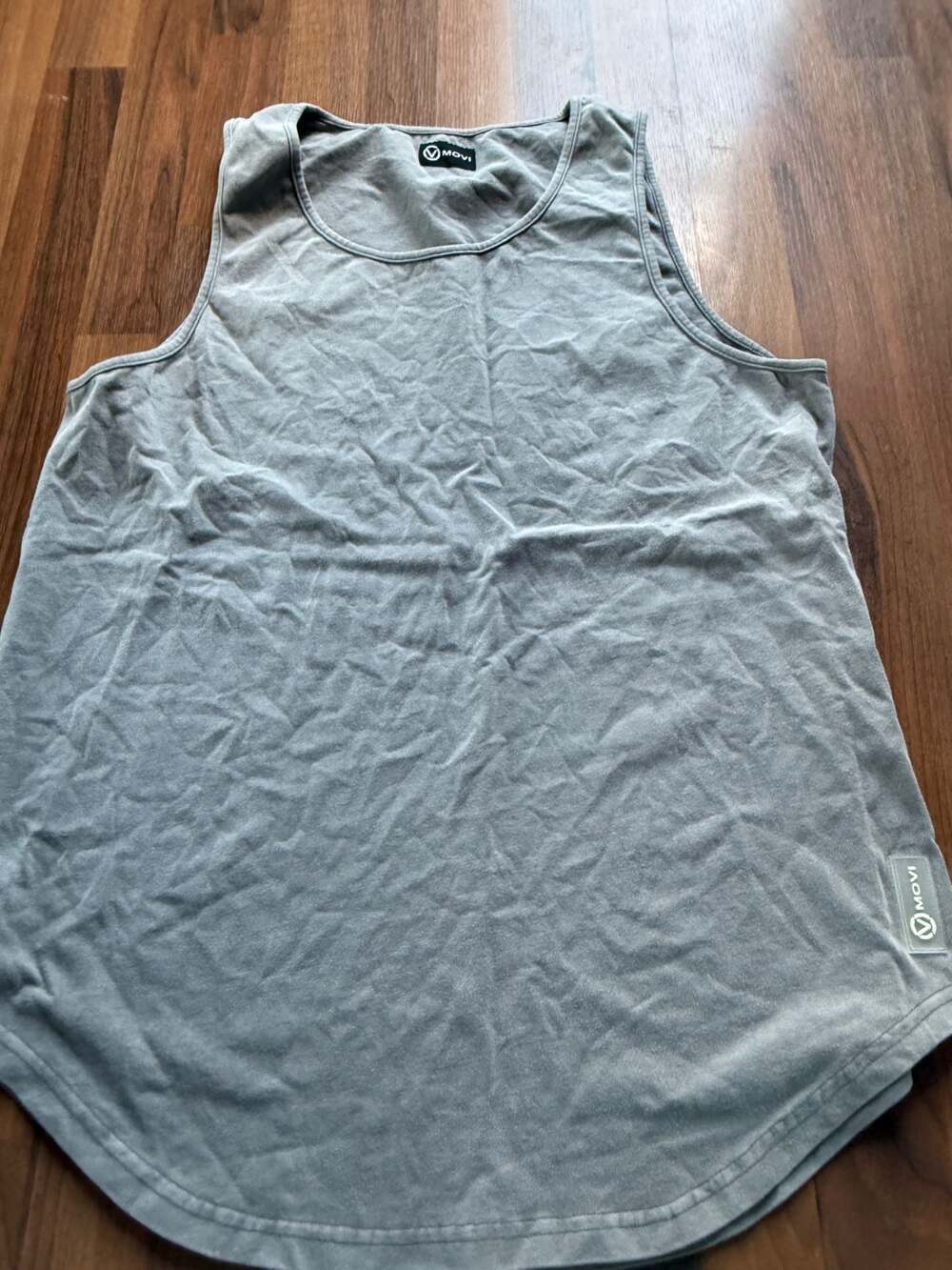 MOVI Glow Tank - Slate Gray Size 2XL
